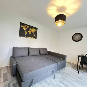 2-bed-flat-in-canary-wharf.brighton-hotels-england.com/